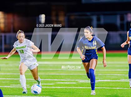 Thumbnail 1 in Roosevelt vs Bellevue (WIAA 3A Semi Final) photogallery.