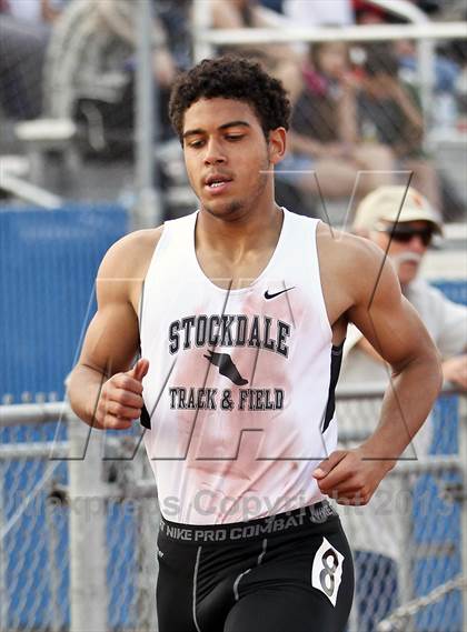 Thumbnail 1 in South West Yosemite League Meet #1 (400m Dash) photogallery.
