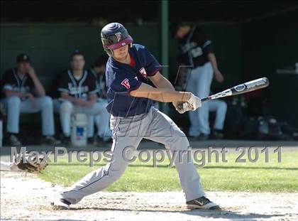 Thumbnail 3 in  Foran @  Xavier  photogallery.