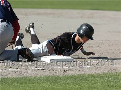 Thumbnail 3 in  Foran @  Xavier  photogallery.