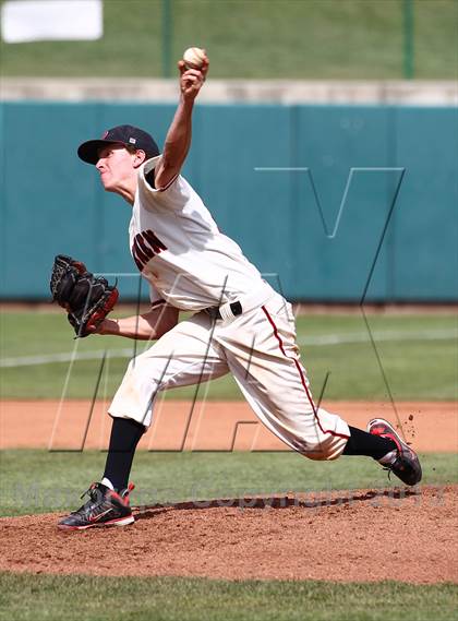 Thumbnail 3 in American Fork vs. Layton (UHSAA 5A Playoffs) photogallery.