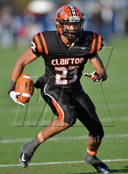 Thumbnail 2 in Dunmore vs. Clairton (PIAA A Final) photogallery.