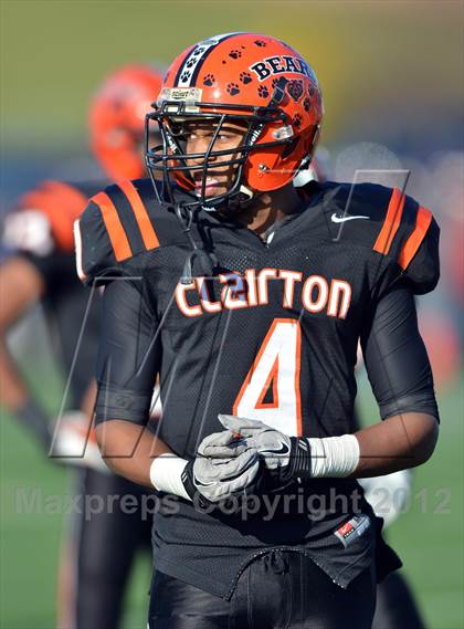 Thumbnail 2 in Dunmore vs. Clairton (PIAA A Final) photogallery.