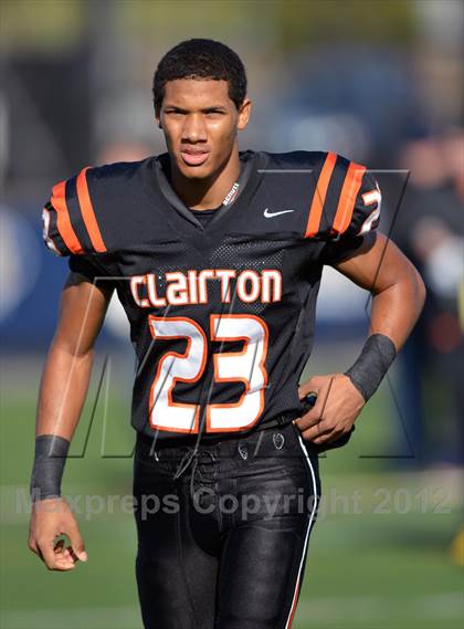 Thumbnail 2 in Dunmore vs. Clairton (PIAA A Final) photogallery.