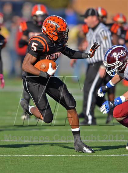 Thumbnail 2 in Dunmore vs. Clairton (PIAA A Final) photogallery.