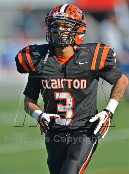 Thumbnail 2 in Dunmore vs. Clairton (PIAA A Final) photogallery.