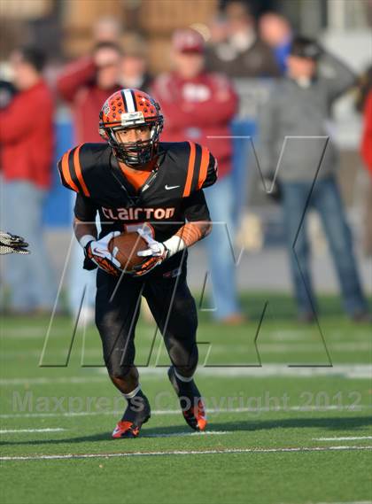 Thumbnail 1 in Dunmore vs. Clairton (PIAA A Final) photogallery.