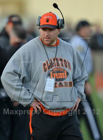 Thumbnail 3 in Dunmore vs. Clairton (PIAA A Final) photogallery.