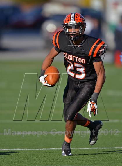 Thumbnail 2 in Dunmore vs. Clairton (PIAA A Final) photogallery.