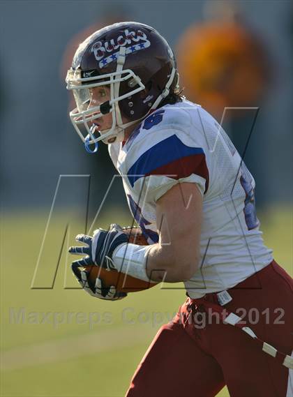 Thumbnail 3 in Dunmore vs. Clairton (PIAA A Final) photogallery.