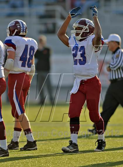 Thumbnail 1 in Dunmore vs. Clairton (PIAA A Final) photogallery.