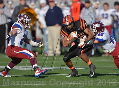 Thumbnail 3 in Dunmore vs. Clairton (PIAA A Final) photogallery.