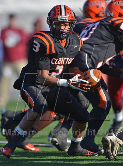 Thumbnail 3 in Dunmore vs. Clairton (PIAA A Final) photogallery.