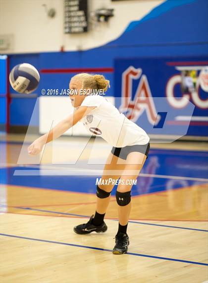 Thumbnail 2 in Los Altos vs West Covina photogallery.