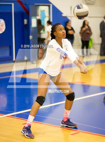 Thumbnail 1 in Los Altos vs West Covina photogallery.