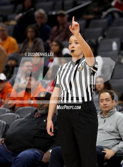 Thumbnail 1 in Bonita Vista @ Central (CIF State D2 Final) photogallery.
