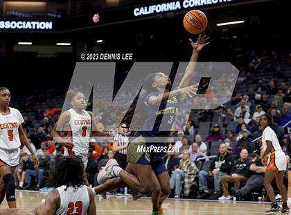 Thumbnail 3 in Bonita Vista @ Central (CIF State D2 Final) photogallery.
