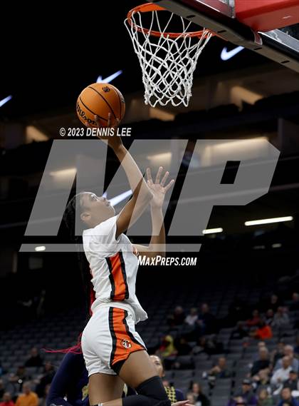 Thumbnail 2 in Bonita Vista @ Central (CIF State D2 Final) photogallery.