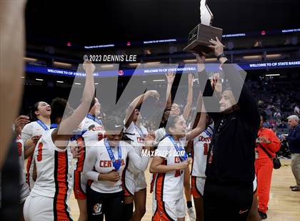 Thumbnail 2 in Bonita Vista @ Central (CIF State D2 Final) photogallery.