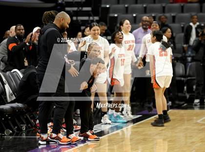 Thumbnail 1 in Bonita Vista @ Central (CIF State D2 Final) photogallery.