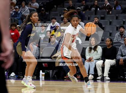 Thumbnail 1 in Bonita Vista @ Central (CIF State D2 Final) photogallery.