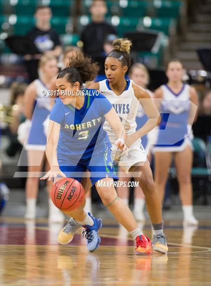 Thumbnail 1 in Grandview vs. Doherty (CHSAA 5A Great 8) photogallery.