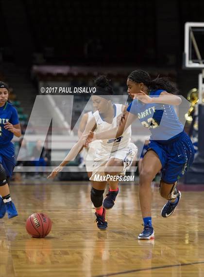 Thumbnail 2 in Grandview vs. Doherty (CHSAA 5A Great 8) photogallery.