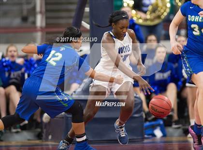Thumbnail 2 in Grandview vs. Doherty (CHSAA 5A Great 8) photogallery.