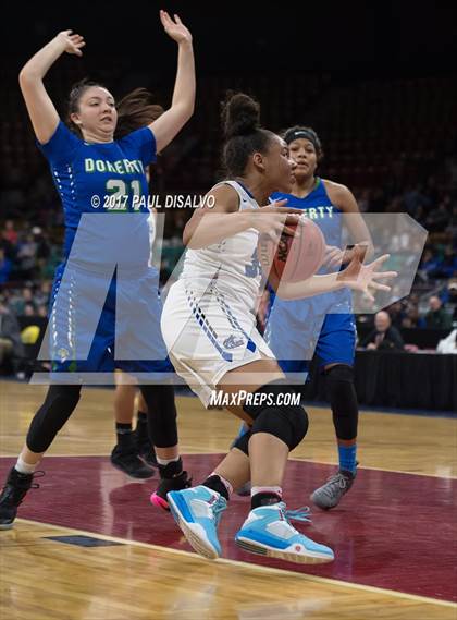 Thumbnail 1 in Grandview vs. Doherty (CHSAA 5A Great 8) photogallery.
