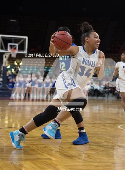 Thumbnail 1 in Grandview vs. Doherty (CHSAA 5A Great 8) photogallery.