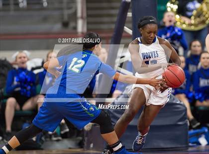 Thumbnail 1 in Grandview vs. Doherty (CHSAA 5A Great 8) photogallery.