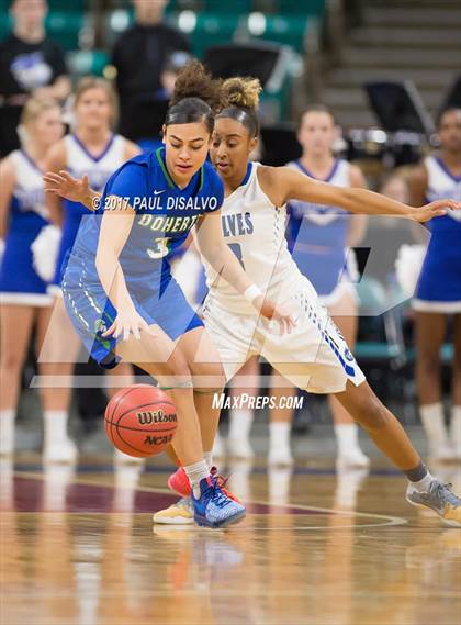 Thumbnail 2 in Grandview vs. Doherty (CHSAA 5A Great 8) photogallery.