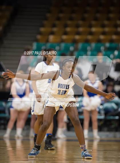 Thumbnail 2 in Grandview vs. Doherty (CHSAA 5A Great 8) photogallery.