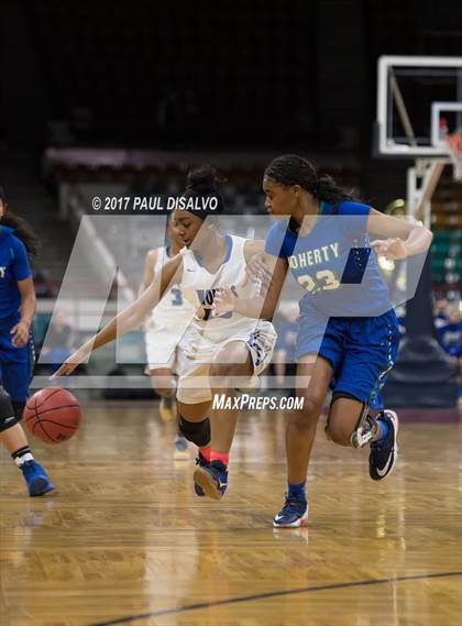 Thumbnail 3 in Grandview vs. Doherty (CHSAA 5A Great 8) photogallery.