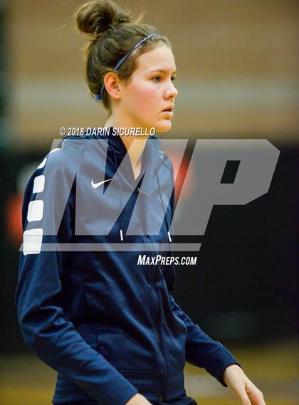 Thumbnail 3 in Pinnacle vs. Columbine (Nike Tournament of Champions) photogallery.
