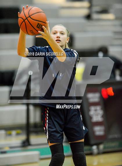 Thumbnail 1 in Pinnacle vs. Columbine (Nike Tournament of Champions) photogallery.