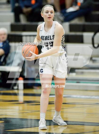 Thumbnail 3 in Pinnacle vs. Columbine (Nike Tournament of Champions) photogallery.