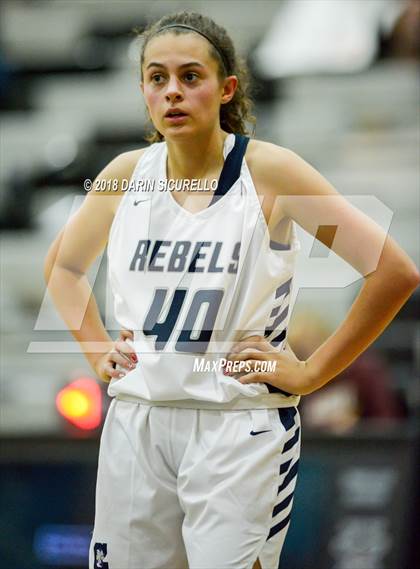 Thumbnail 3 in Pinnacle vs. Columbine (Nike Tournament of Champions) photogallery.