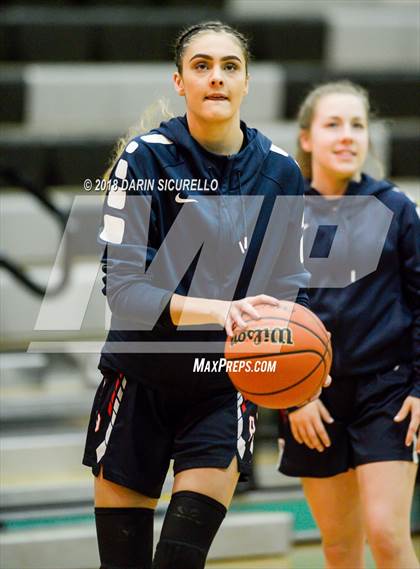 Thumbnail 2 in Pinnacle vs. Columbine (Nike Tournament of Champions) photogallery.
