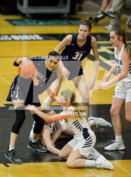 Thumbnail 3 in Pinnacle vs. Columbine (Nike Tournament of Champions) photogallery.