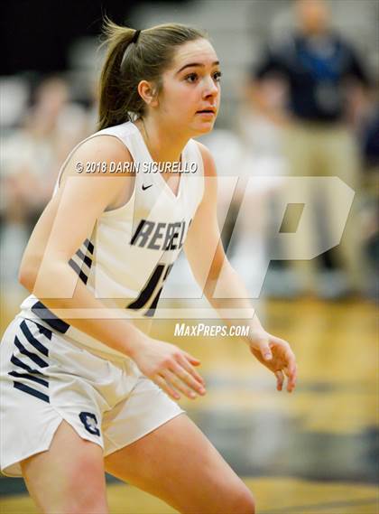 Thumbnail 3 in Pinnacle vs. Columbine (Nike Tournament of Champions) photogallery.