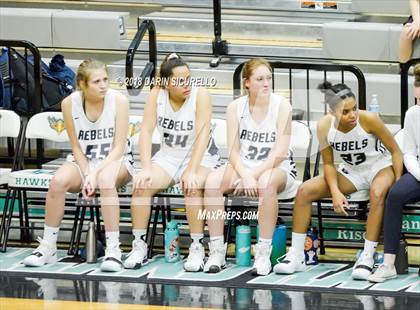 Thumbnail 3 in Pinnacle vs. Columbine (Nike Tournament of Champions) photogallery.