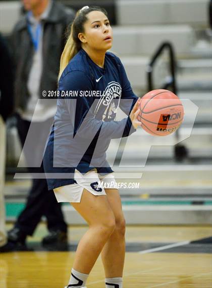 Thumbnail 2 in Pinnacle vs. Columbine (Nike Tournament of Champions) photogallery.