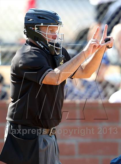 Thumbnail 2 in Redlands vs. Valley View (Redlands Baseball Invitational) photogallery.