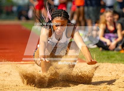Thumbnail 2 in Vista Ridge Relays photogallery.
