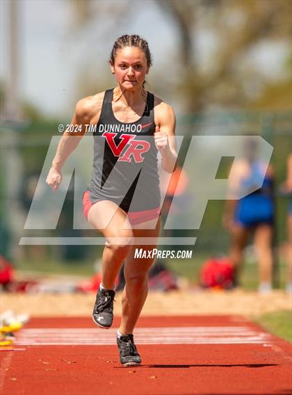 Thumbnail 3 in Vista Ridge Relays photogallery.