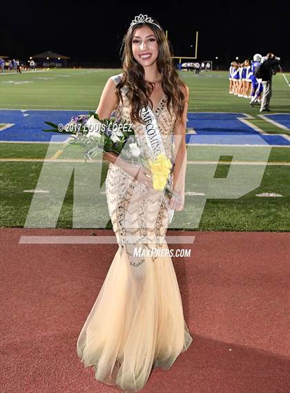 Thumbnail 1 in Chino @ Charter Oak (Homecoming Game) photogallery.