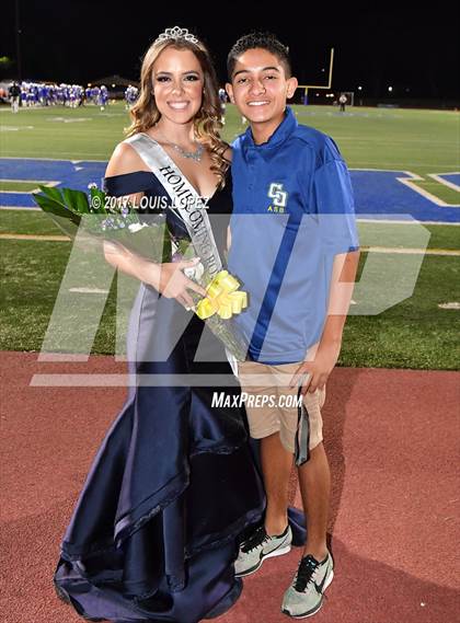 Thumbnail 3 in Chino @ Charter Oak (Homecoming Game) photogallery.