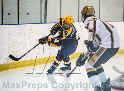 Thumbnail 1 in Holt vs. Grand Ledge photogallery.