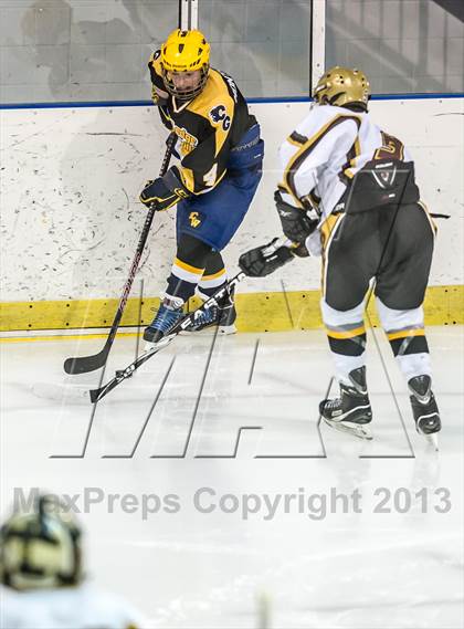 Thumbnail 1 in Holt vs. Grand Ledge photogallery.